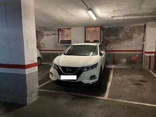 Parking moto  Bofarull. Plaza de parking en barcelona en sagrera  bofarull