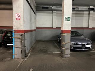 Parking voiture  Jaume canalies i amat. Plaza de parking en sant boi de llobregat en   jaume canalies i