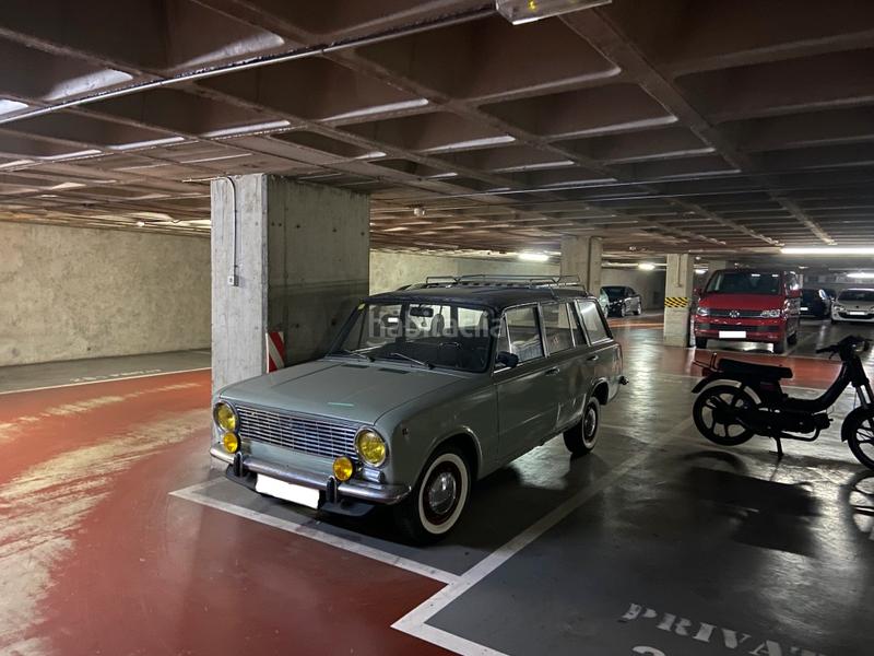 Foto 480bc2cf-573b-4e78-923e-cbadcc4419b6. Aparcament cotxe a Sant Antoni Barcelona