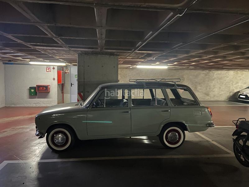 Foto 4d814999-1a16-44ba-b690-baaf3300af44. Aparcament cotxe a Sant Antoni Barcelona