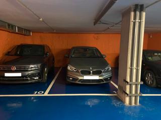 Aparcament cotxe  Gran via corts catalanes. Plaza de parking en barcelona en eixample dreta  gran via corts