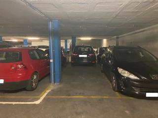 Aparcament cotxe  Saragossa. Plaza de parking en barcelona en putget i farro  saragossa