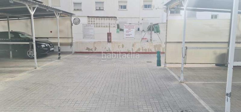 Foto 5cef8ef0-ecad-453d-a606-312508c71c4b. Parking voiture dans Barrio Benicalap Valencia
