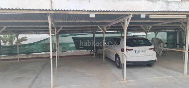 Foto 83ad282a-ea3e-4512-a623-020382579c2f. Parking voiture dans Barrio Benicalap Valencia