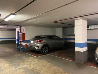 Aparcament cotxe  Doctor fleming. Plaza de parking en barcelona en sarria  doctor fleming