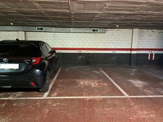 Parking coche  Roger de flor. Plaza de parking en barcelona en el fort pienc  roger de flor