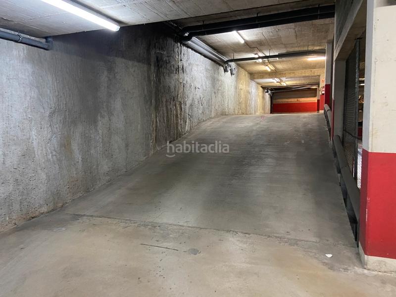 Foto 09633f3f-c460-4386-a8af-45db81942134. Parking coche plaza de parking en avinguda de la clota en Sant Cugat del Vallès