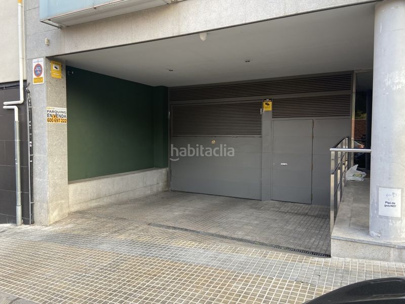 Foto 2aadb79b-19d3-4a83-8f3a-118175eb4be9. Parking coche plaza de parking en ramon i cajal en Terrassa