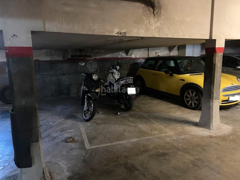 Foto 631b5eaf-eddf-4775-bc23-81797987256f. Parking coche plaza de parking en putget i farro ferran puig en Barcelona