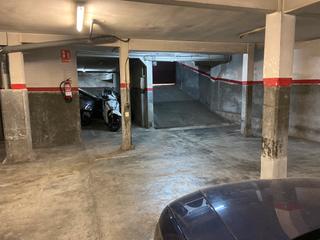 Aparcament cotxe  Ferran puig. Plaza de parking en barcelona en putget i farro  ferran puig