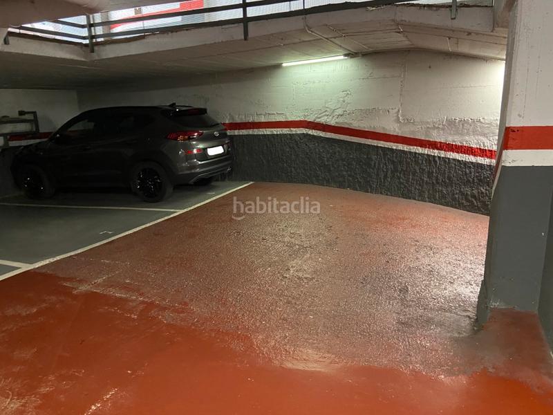 Foto 2bfa285f-94e7-4584-ada0-0f79d3a26f96. Parking coche plaza de parking en les corts equador en Barcelona