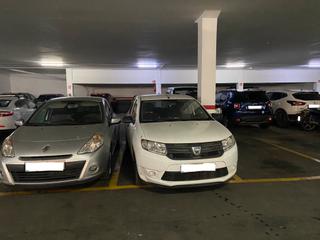 Parking coche  Jambrina. Plaza de parking en barcelona en sagrera  jambrina