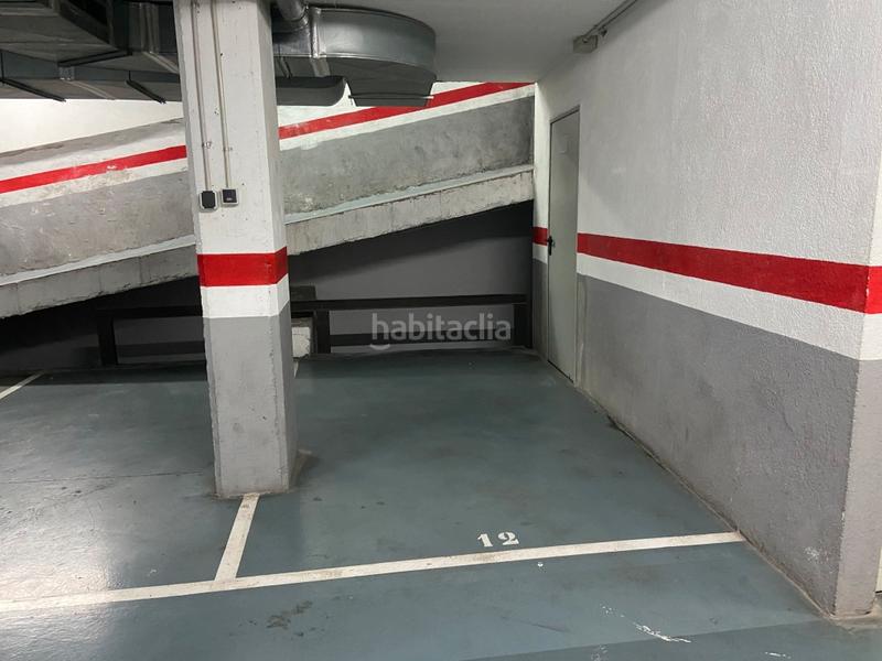 Foto b45fa501-412a-45a3-8a5f-4fffb993e414. Posto moto in Santa Eulàlia Hospitalet de Llobregat (L´)