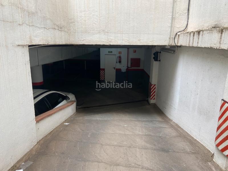 Foto d591ccd2-5749-4952-8d4e-feb5986ab3d8. Parking coche plaza de parking en clot almogavers en Barcelona