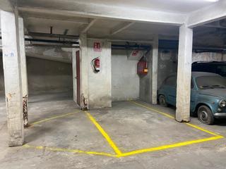 Autoparkplatz  Cendra. Plaza de parking en barcelona en el raval  cendra