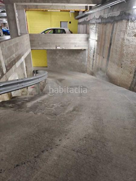 Foto ebc9089e-3888-43c8-8711-d87a7fffb398. Parking coche plaza de parking en passeig del parlament en Sant Andreu de la Barca