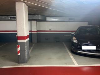 Parking voiture  Mallorca. Plaza de parking en barcelona en el fort pienc  mallorca
