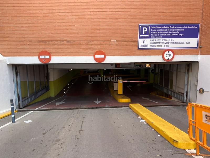 Foto 02ceeac2-7989-4373-a387-e03d4d4d0380. Autoparkplatz in Centre Hospitalet de Llobregat (L´)