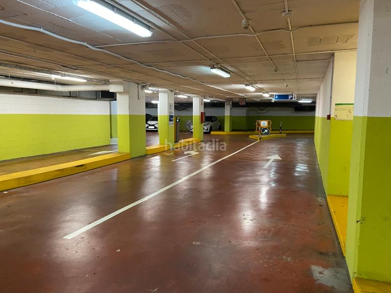 Foto 34c84862-3f05-48f6-bff6-8c1091f5536e. Autoparkplatz in Centre Hospitalet de Llobregat (L´)