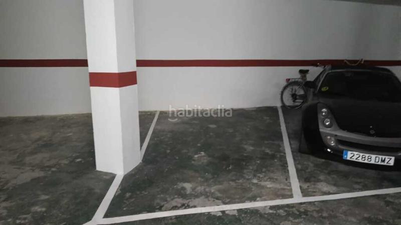 Foto 0280debc-2daa-4b93-bcfc-1cd0750caeab. Autoparkplatz in Russafa Valencia