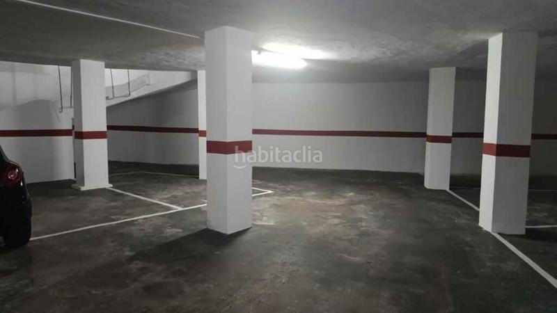 Foto 38496b7a-cc6e-4c04-8101-fe19eed9c395. Autoparkplatz in Russafa Valencia