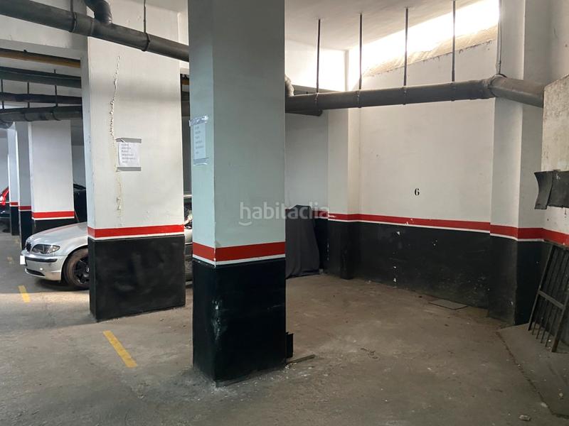 Foto edd5ca9a-c583-4270-b668-baea072826d0. Posto moto in La Nova Esquerra de l´Eixample Barcelona