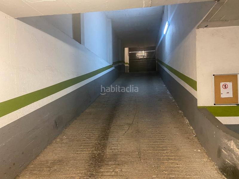 Foto 1027dffa-9f5a-4f22-baad-981187d047ab. Car parking in Fort Pienc Barcelona