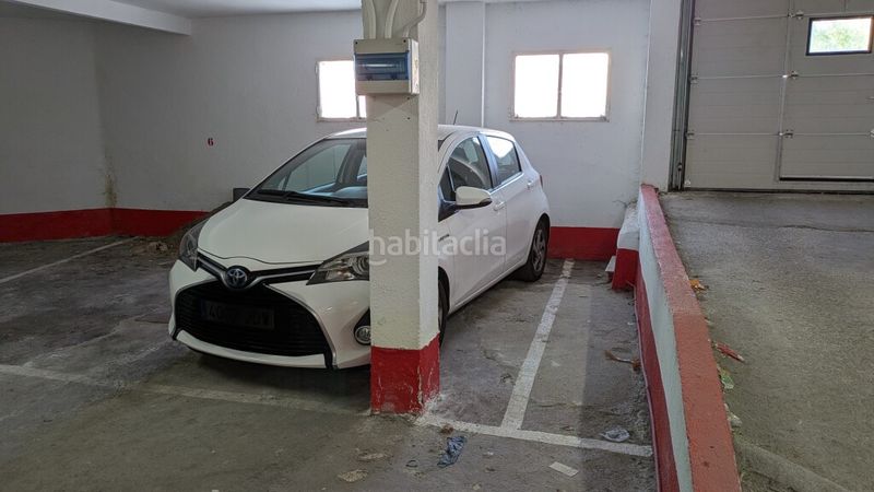 Foto 028f7492-d308-45d6-931c-0e047237b65d. Aparcament cotxe a Valdeacederas Madrid