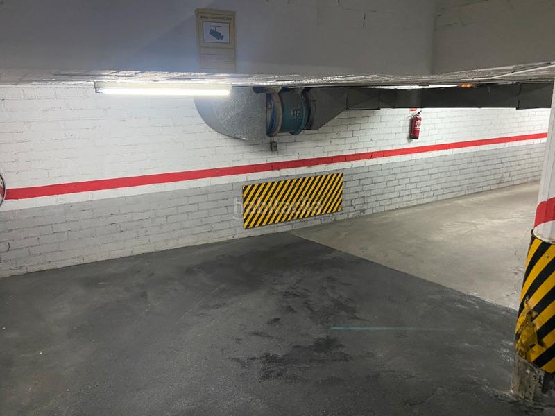 Foto 85017d21-ca3f-433a-bb87-f874ec83f64a. Autoparkplatz in Tres Torres Barcelona