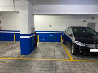 Parking voiture à Elisa