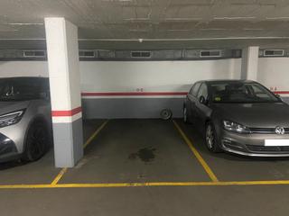 Aparcament cotxe  Porrera. Plaza de parking en barcelona en vilapicina  porrera