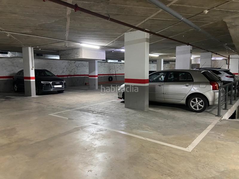 Foto 0de053b0-3143-4a55-a811-5df5355f6691. Car parking in Marianao Sant Boi de Llobregat