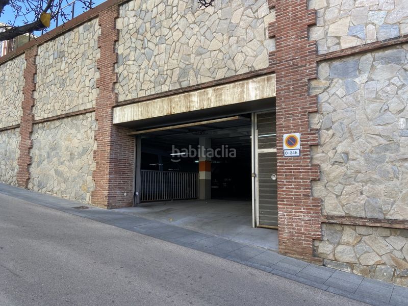 Foto 08c717cb-537c-4c9a-b012-6d7c7e75690e. Aparcament cotxe a El Coll Barcelona