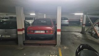 Aparcament cotxe a Blasco Ibañez, Avenida
