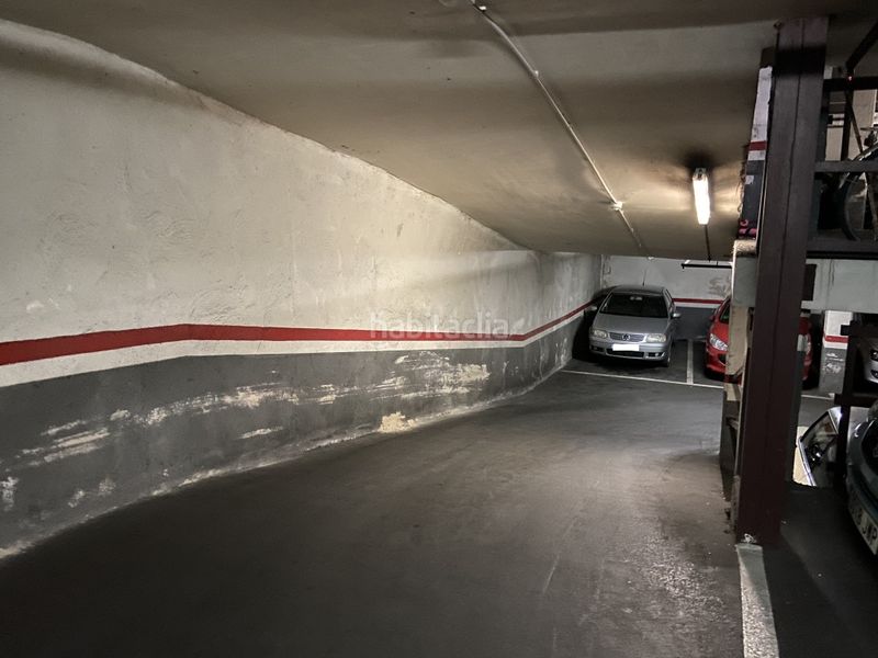 Foto 2849a94b-696e-42fc-b07e-f2750ba35ab2. Aparcament cotxe a Vila de Gràcia Barcelona