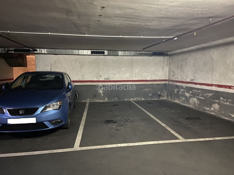 Foto 6018ff23-98a1-4515-bcd4-d0876cb9238a. Aparcament cotxe a Vila de Gràcia Barcelona