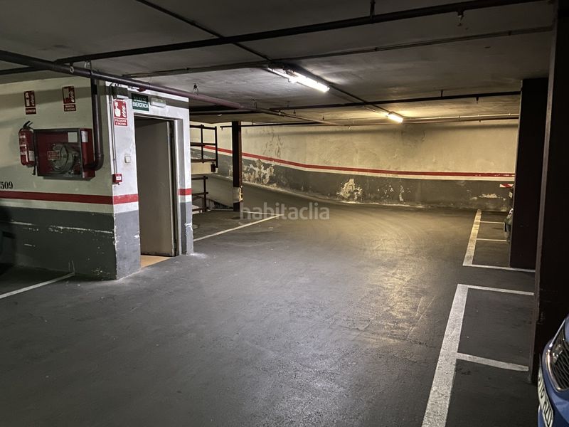 Foto 86c84e64-c7d9-4885-8f83-e4ceb39ef988. Aparcament cotxe a Vila de Gràcia Barcelona