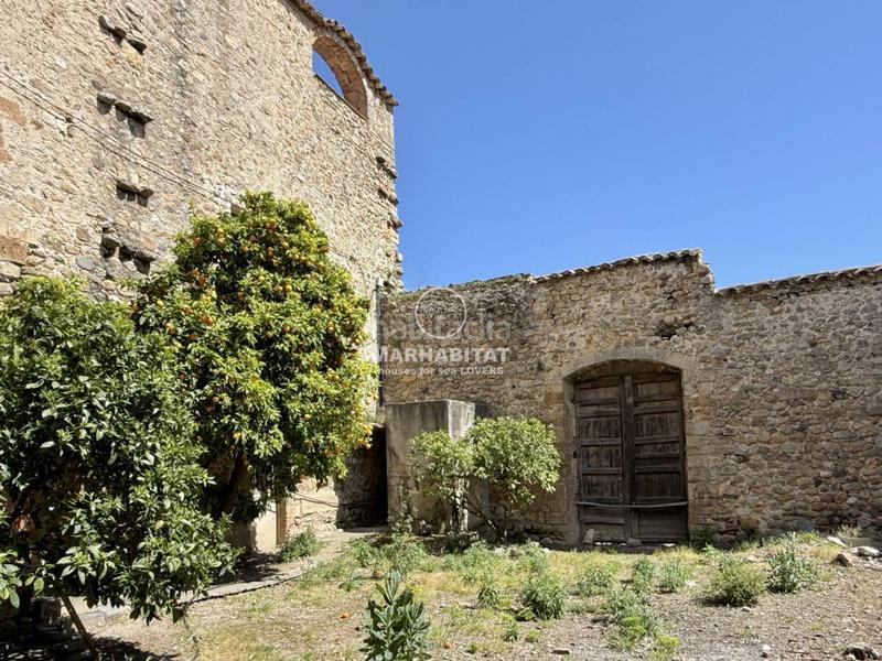 Foto 28d0ab48-c0b8-4ef9-a39b-e74c5a54a068. Casale in Boadella i les Escaules