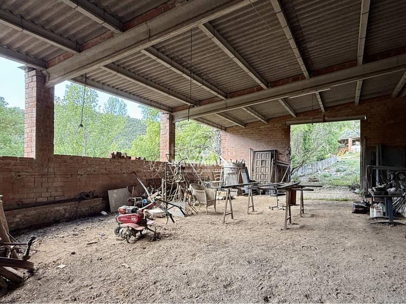 Foto ef470a24-e95b-4ecd-8f3f-ee7579382d58. Casale in Boadella i les Escaules