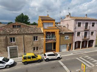 Casa a Paral·lel 73. Tu lugar ideal para vivir y emprender en el corazón de la bisbal