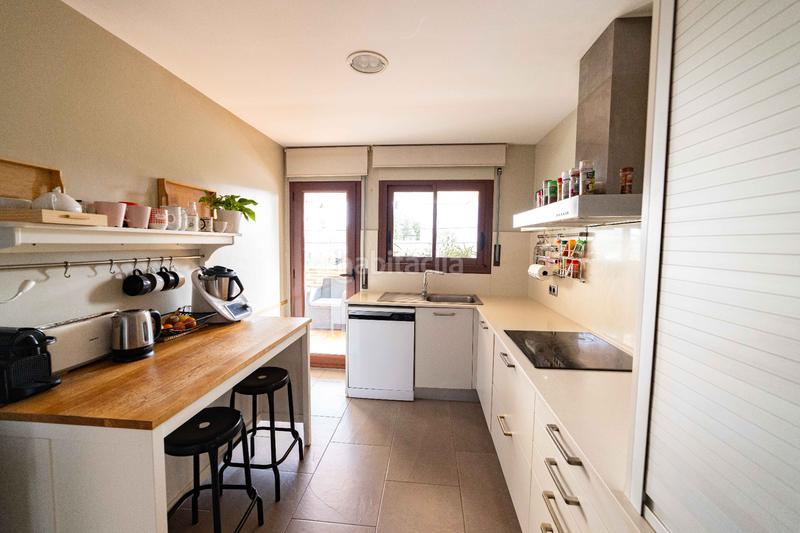 Foto 114b426e-9874-4a61-b312-d630c1ffbee8. Casa a schiera con parcheggio in Pueblo Eliana (l´)