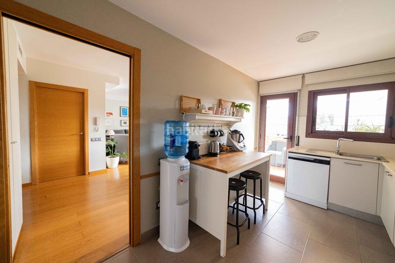 Foto 5371aecf-b0fb-4a2a-8a0e-9c43b3f47545. Casa a schiera con parcheggio in Pueblo Eliana (l´)