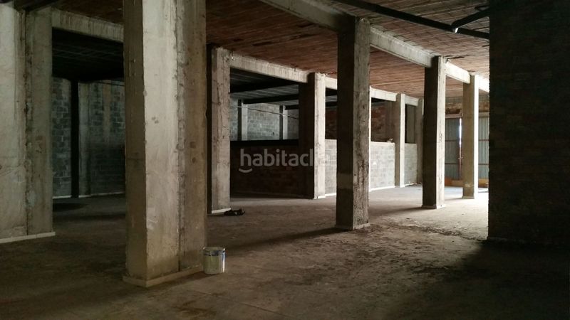 Foto 7862a445-b4ff-4a06-a854-179fa85358d3. Lloguer local comercial a Tàrrega