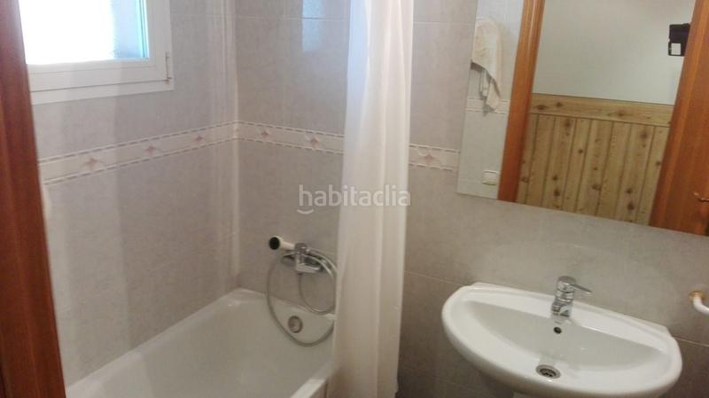 Foto 2cbc960e-0071-4e9e-b9fa-1cad77c133bf. Casa amb calefacció piscina a Balàfia Lleida