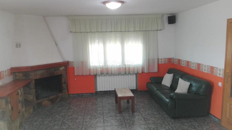 Foto a9a8117f-31cf-498f-af8f-7a51721eb849. Casa amb calefacció piscina a Balàfia Lleida