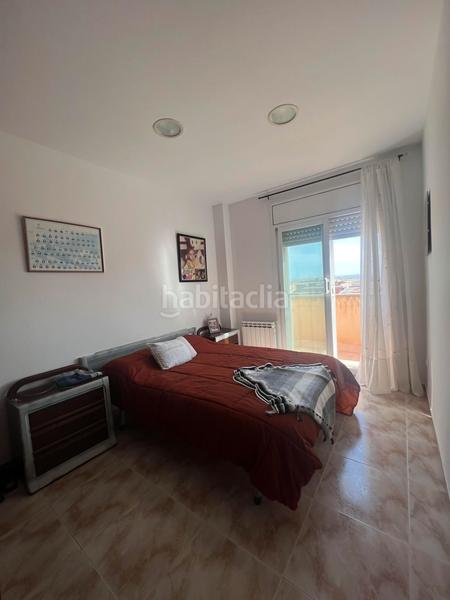 Foto 03f2b7d5-94ef-4244-bbef-c61d7c2e55e0. Casa adossada amb calefacció a Alcoletge
