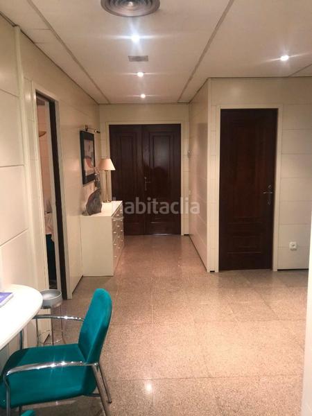 Foto 2c3da958-2b18-474b-9b45-ad9455736b46. Piso oportunidad única! piso en venta ideal para vivienda o consulta profesional en Lleida