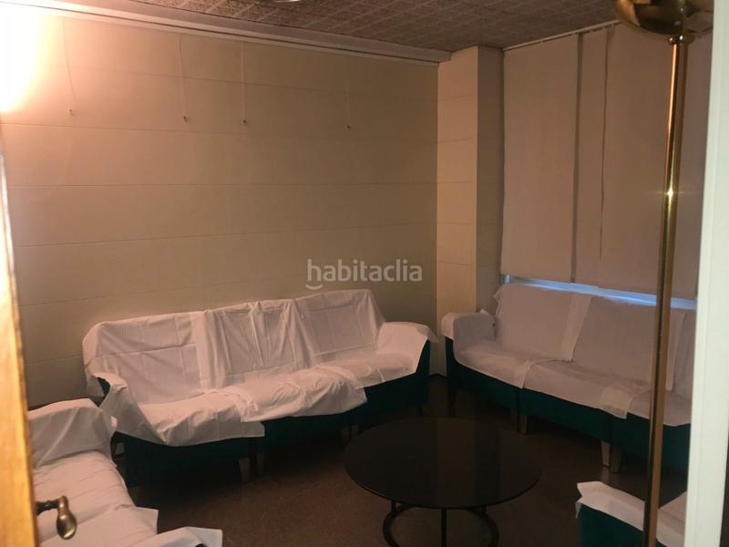 Foto b2afb93b-1602-4ad6-9a10-4d3d49ad5241. Piso oportunidad única! piso en venta ideal para vivienda o consulta profesional en Lleida