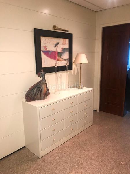 Foto bb50e0c0-3e99-48ef-886f-31b68db29f90. Piso oportunidad única! piso en venta ideal para vivienda o consulta profesional en Lleida