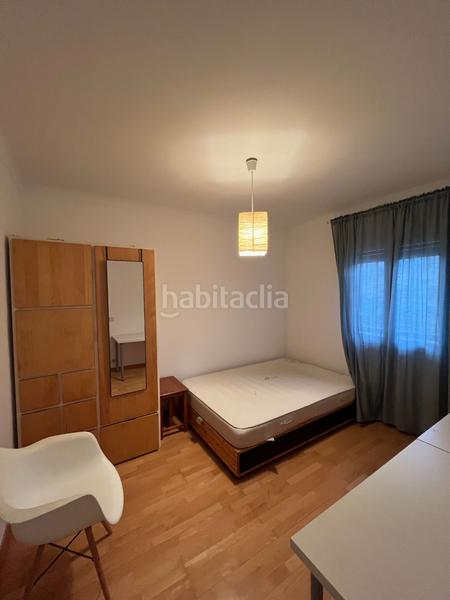 Foto 5cebcb06-6d01-40d2-9701-0a2b2f76a9a1. Alquiler piso  en alquiler zona institutos ideal para estudiantes en Lleida